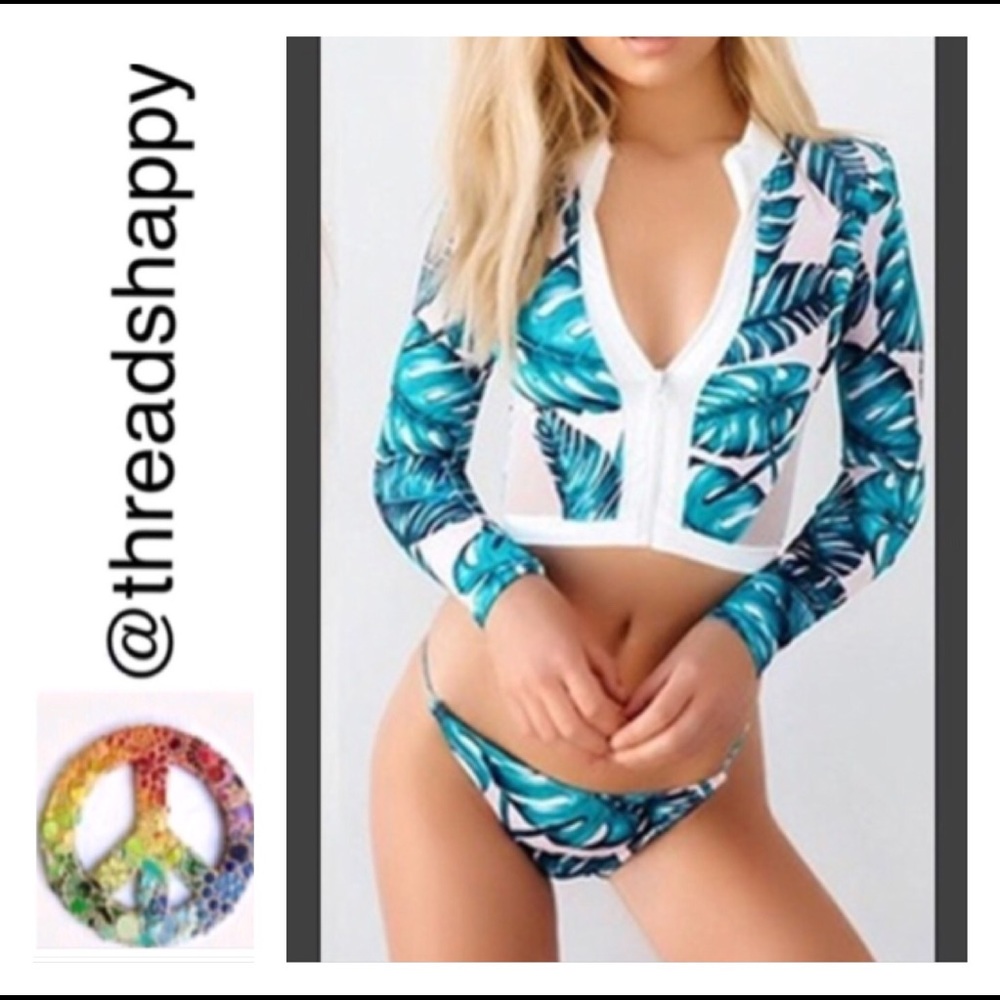 Long Sleeve Rash Guard European Bikini Tropical - Picture 2 of 8